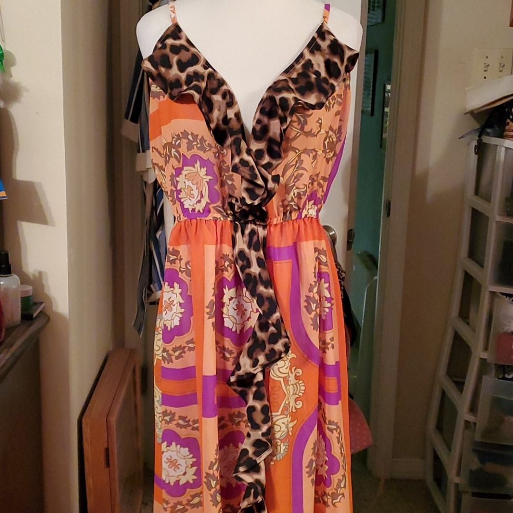 Beach dress swimsuit cover-up size L